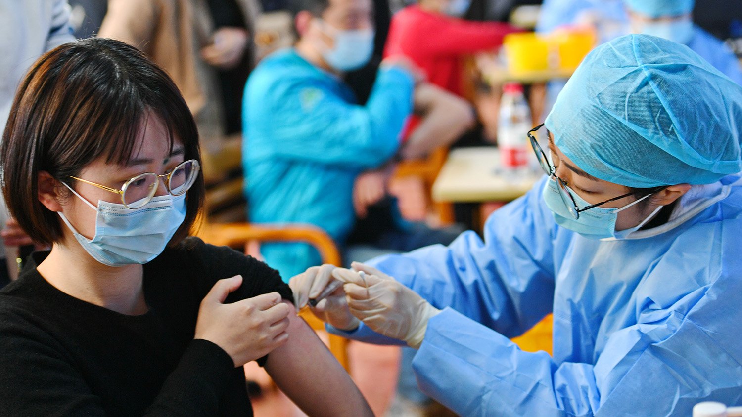 新加坡用廣東話等母語成功推廣疫苗好處 備受國際專家推崇 有望鬆綁抗疫政策